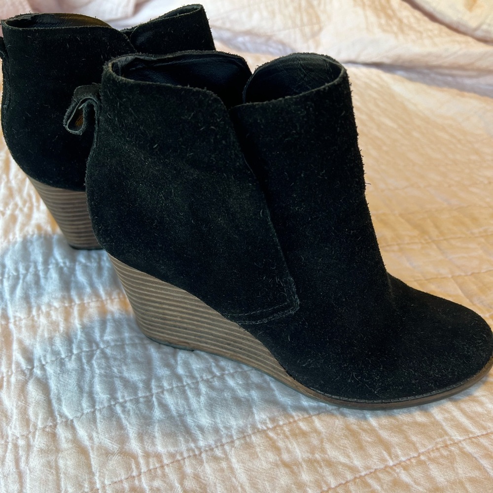 Lucky brand size 8 suede wedge booties.